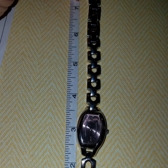 GUC Fossil watch for Women Stainless Pink Face - Picture 3 of 3